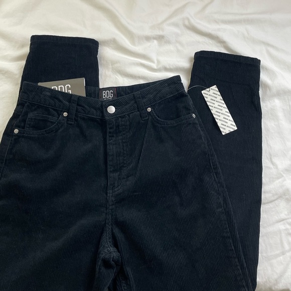 Urban Outfitters Black Corduroy Mom High-rise Pants - Picture 3 of 14